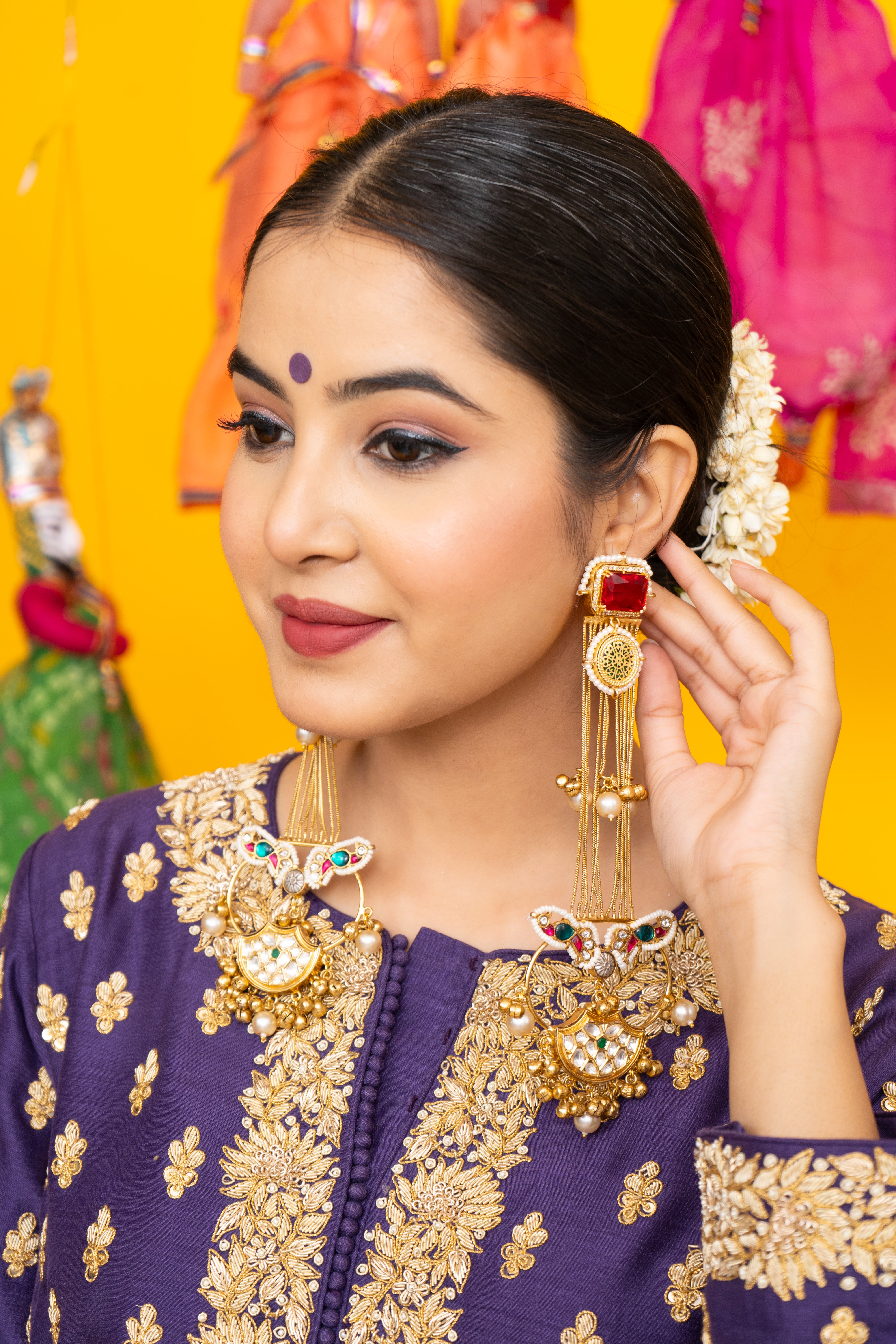 Basra Long earing - Thewa